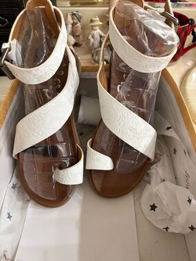 Women's White Strappy Ankle-Wrap Sandals